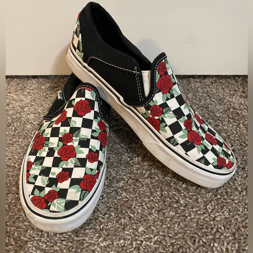 Vans Women’s Asher Slip on Sneakers - Picture 8 of 8